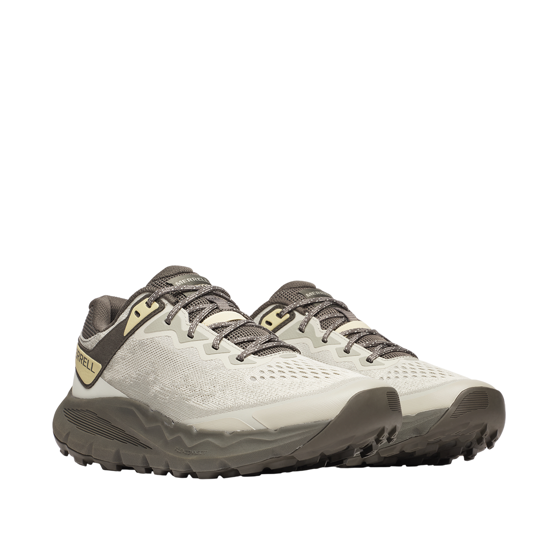 Tennis Nova 4 para hombre color blanco y olivo