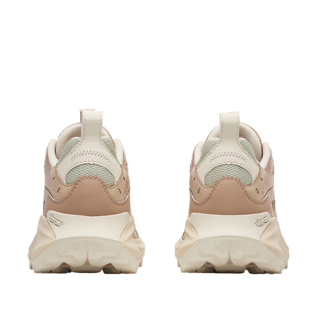 Tennis Moab Speed 2 para mujer color beige